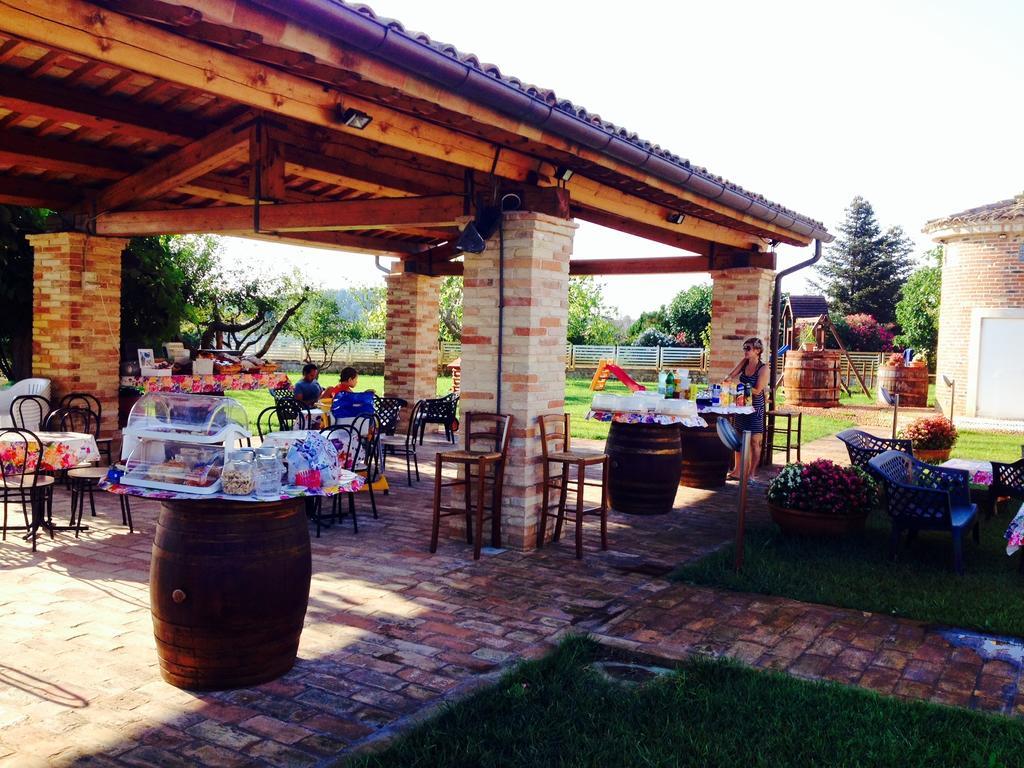 Casale Papa Country Village Loreto Exterior foto